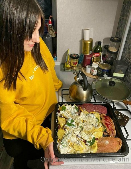 adventure ahri onlyfans model photo