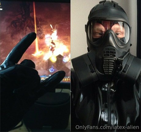 latex alien naked leaked onlyfans