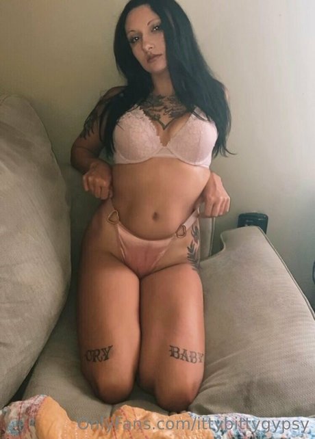 ittybittygypsy onlyfans leaked pictures