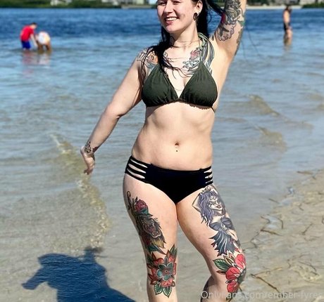 ember fyres pics onlyfans