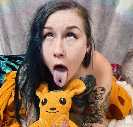 ember fyres new onlyfans