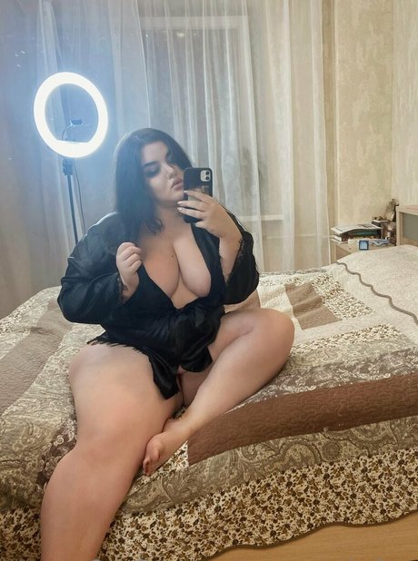curvyagathafree onlyfans leaks free
