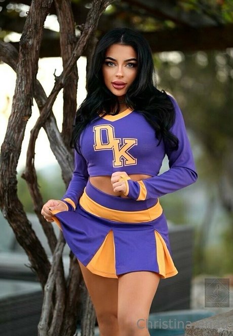 christinaenaa onlyfans leaked