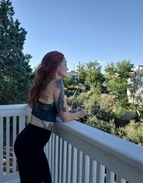 scarlettredding on onlyfans