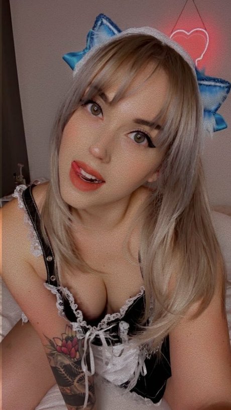 caradaily tits onlyfans