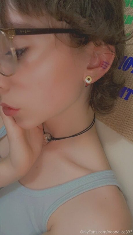 neonalice333 leaked nude onlyfans