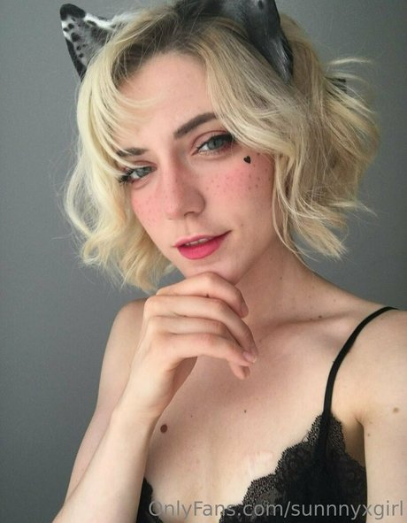 sunnnyxgirl onlyfans nudes leak