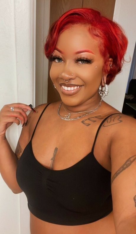 Lovelychanel onlyfans ass