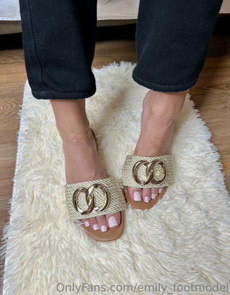 emily footmodel free onlyfans