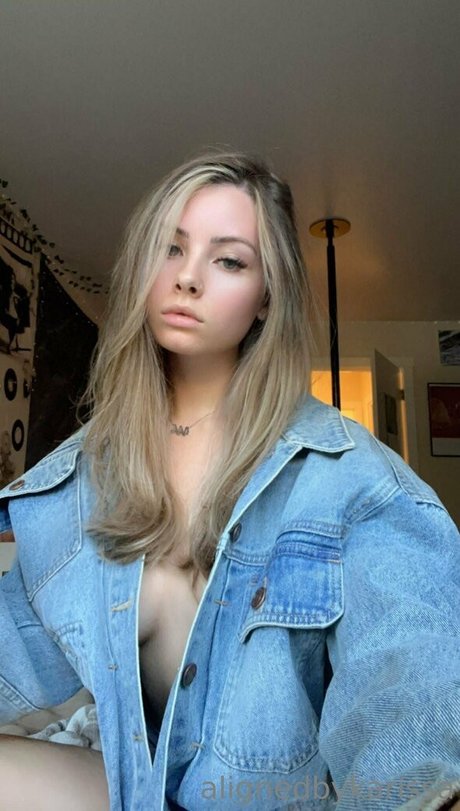 alignedbykarissa xxx onlyfans