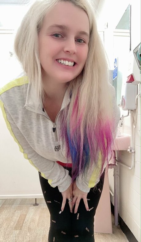 vickyjjay Profile pic