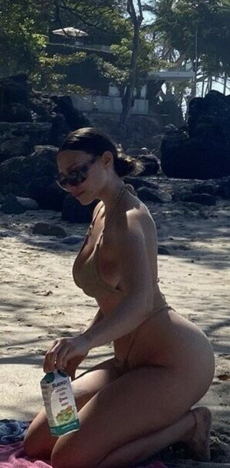 Ambzzie Ambzzzie onlyfans model images