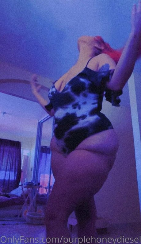 purplehoneydiesel onlyfans tits