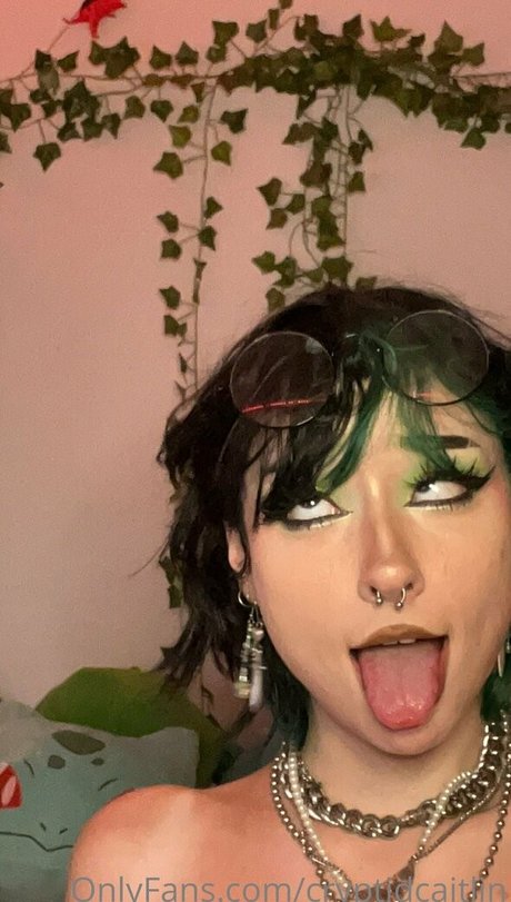 cryptidcaitlin only fans leak