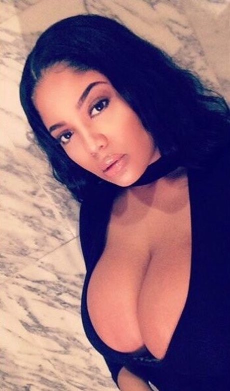 Gabrielle Logan leaked onlyfans pictures