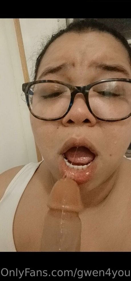 gwen4you onlyfans model images