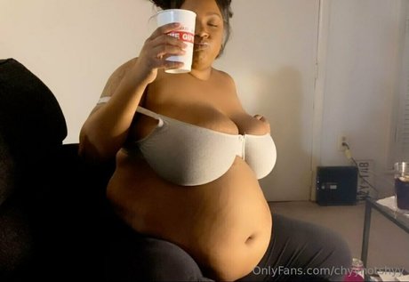 chyynotshyy hot onlyfans