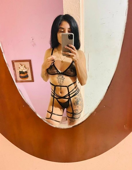 sarahrobert onlyfans x