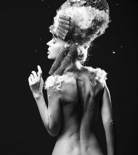 leona now onlyfans nude