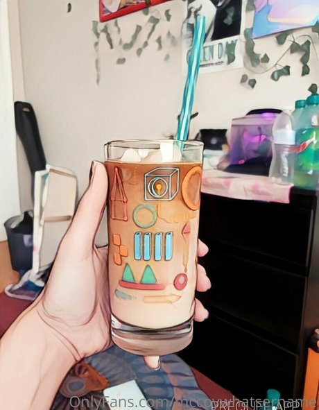 mccoywhatsername onlyfans nide