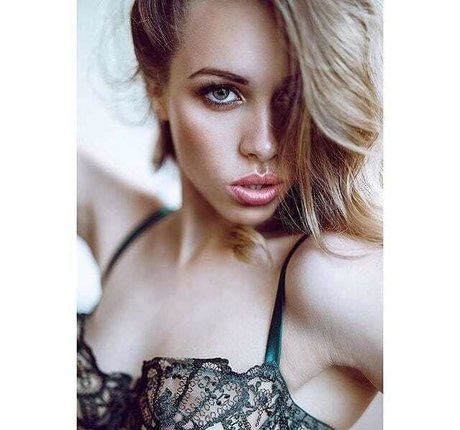 tina sammer onlyfans picture