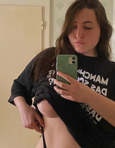 zhanna v onlyfans fotos