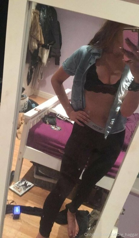 Abbie Haggar onlyfans leaks.
