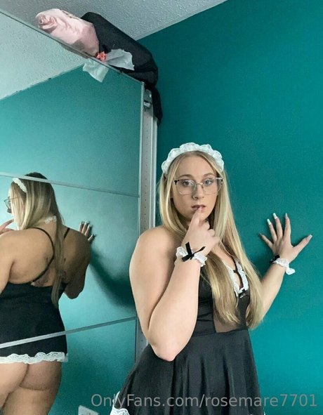 rosemare7701 onlyfans leak porn