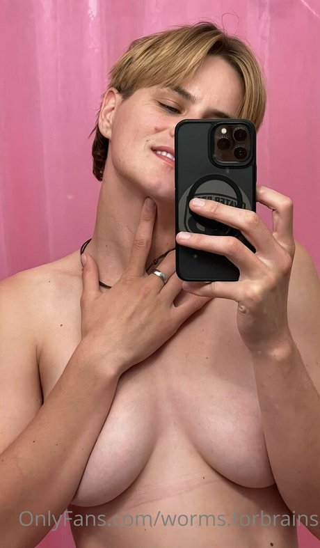 worms forbrains Profile pic