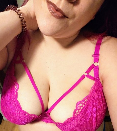 roguemelons only fans content