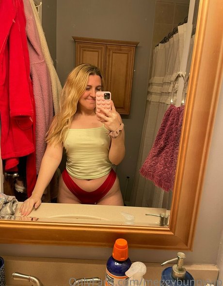 meggybunnyvip onlyfans tits