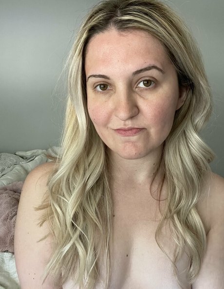 meggybunnyvip onlyfans leaked dirtyship