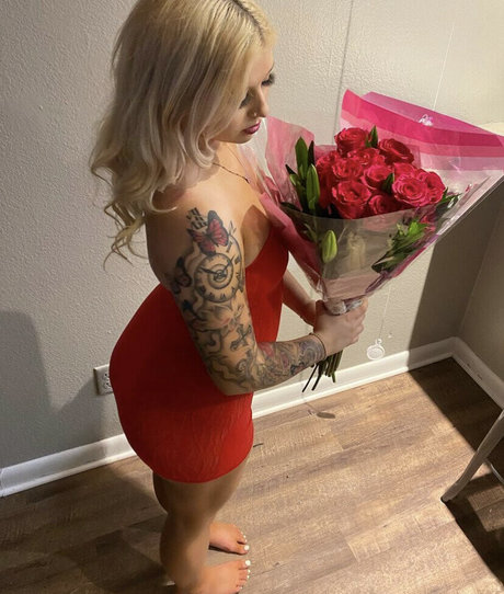 Kuttemreece nude leaked onlyfans