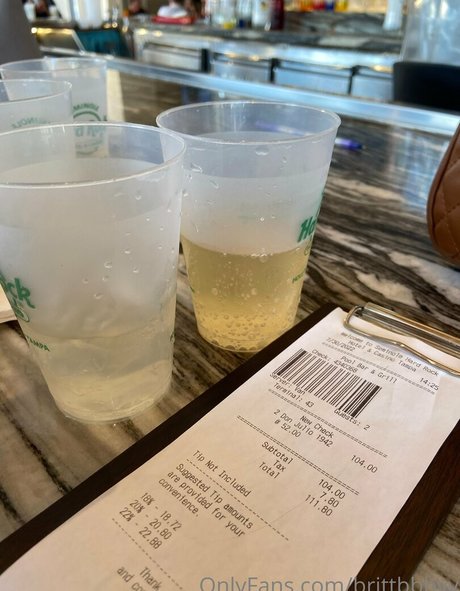 brittbbbyy onlyfans pics