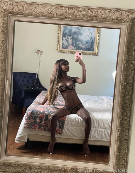 victoriacarolino free only fans