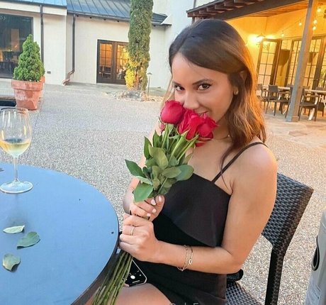 maria cosplay onlyfans sextape