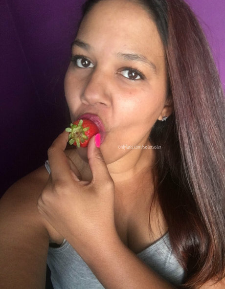 sistersister onlyfans naked leaked