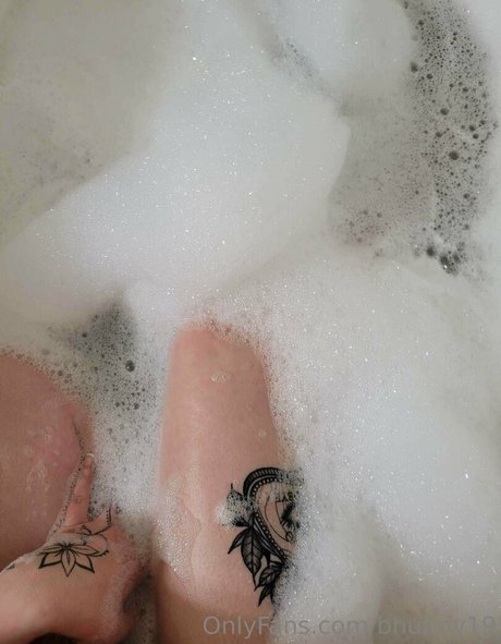 bhunny19 onlyfans naked leaks