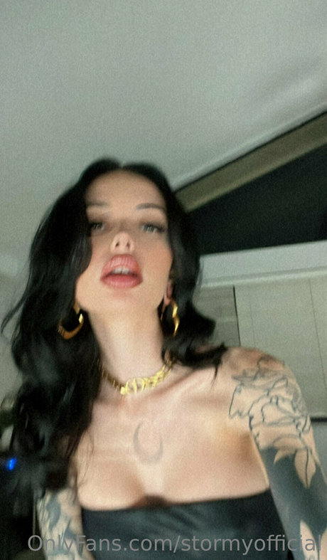 stormyofficial onlyfans nude pics