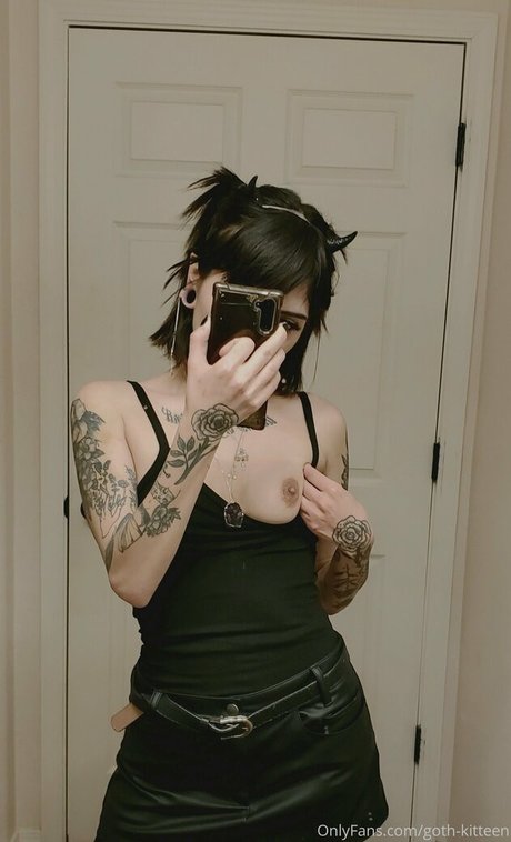 goth kitteen onlyfans leak