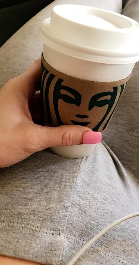 nikkidelano onlyfans nude pictures