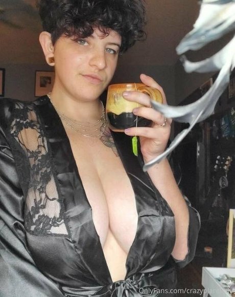 crazyplantlady onlyfans naked leaked