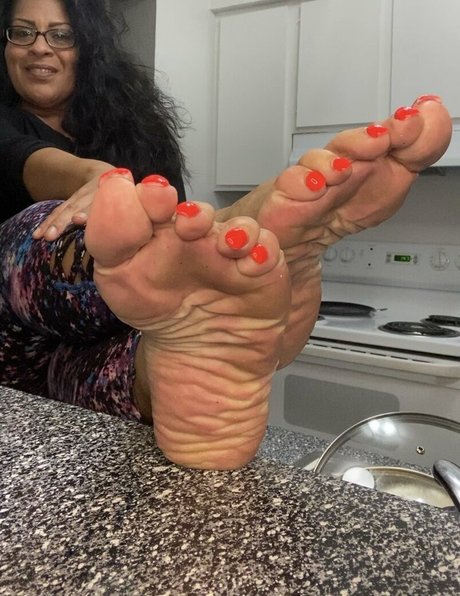 Comefollowsarah Sarah onlyfans nudes