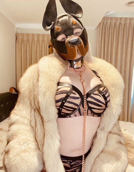 thylasaur is on onlyfans