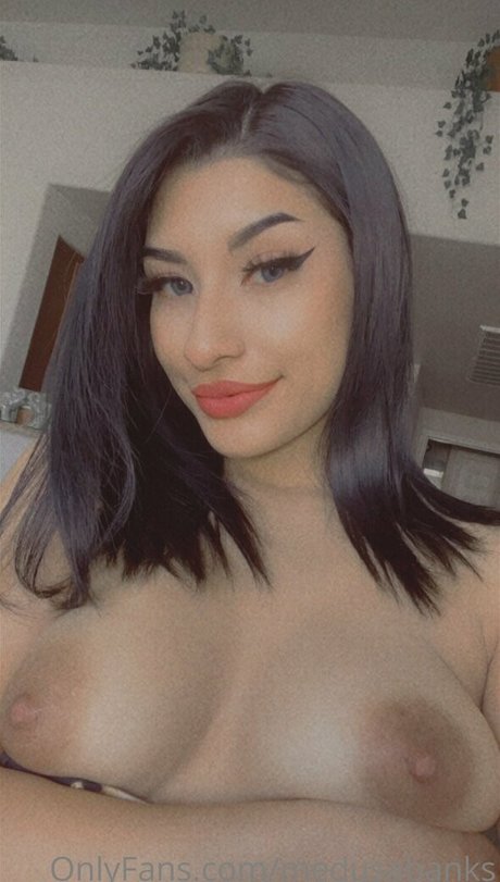 medusabanks onlyfans model