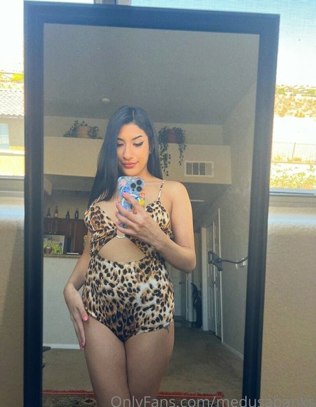 medusabanks onlyfans leaj