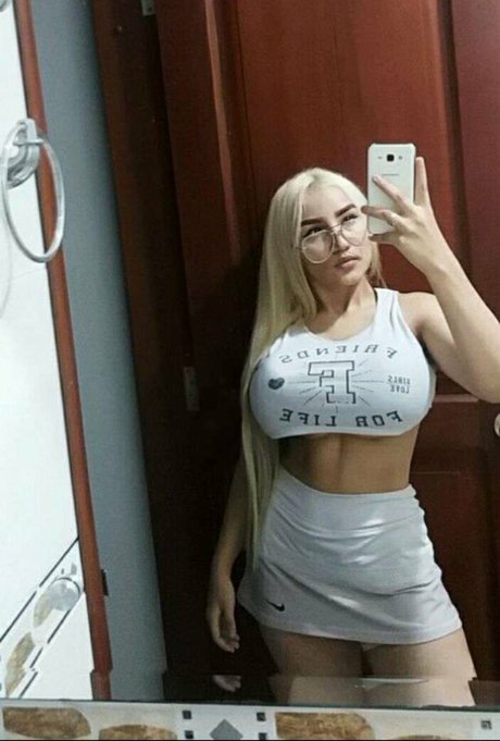 Sharonnikoll07 onlyfans archive