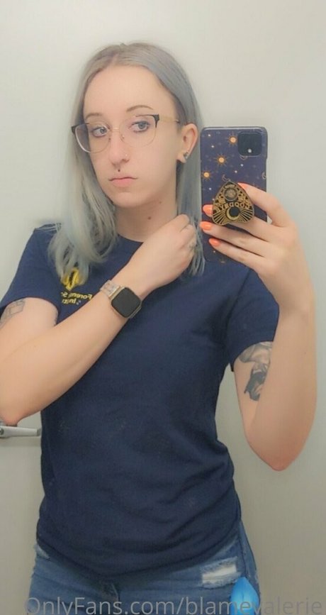 blamevalerie onlyfans lesk