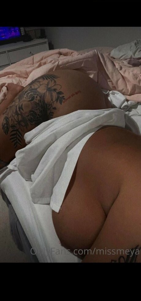 Meya Taylor_ tits onlyfans