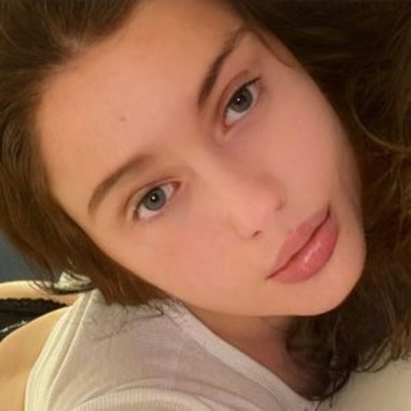 xoxojuliaa onlyfans model photos